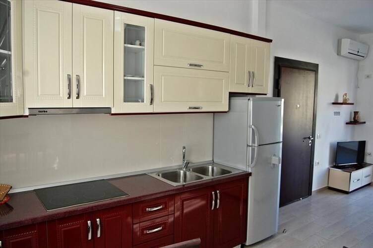Bella Vista Apartments