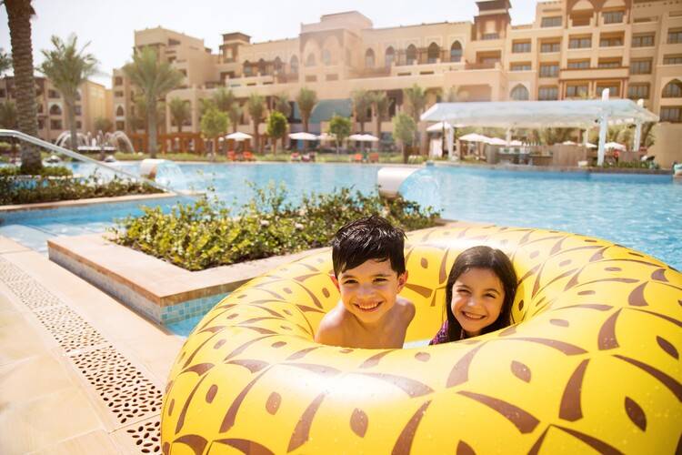 Saadiyat Rotana Resort & Villas