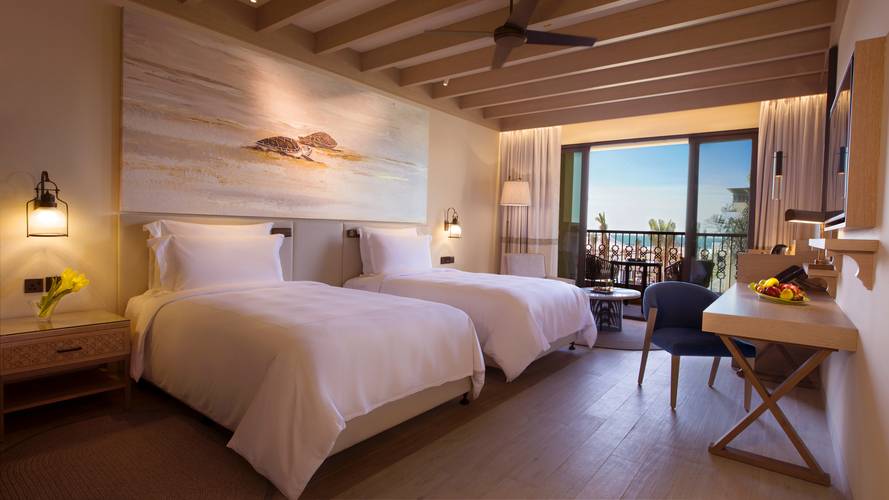 Saadiyat Rotana Resort & Villas