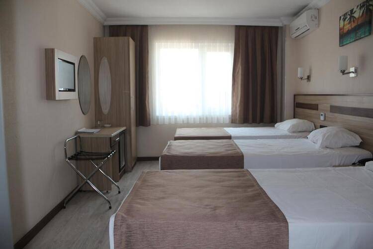 Gold Hotel