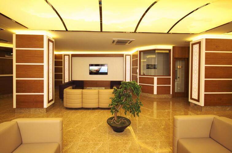 Gold Hotel