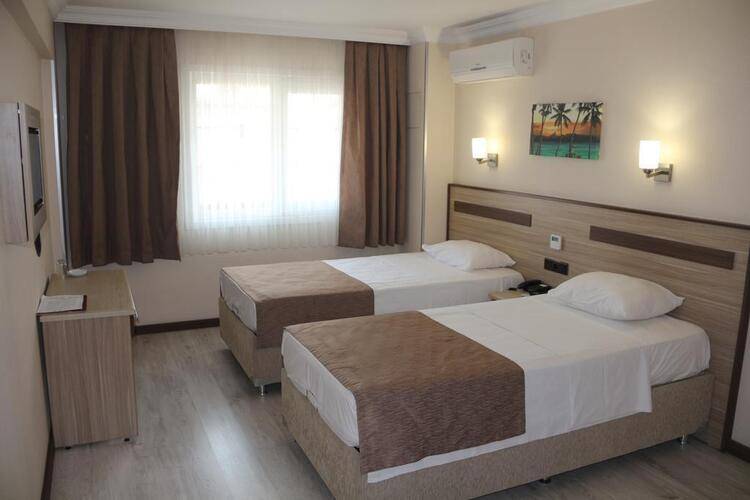 Gold Hotel