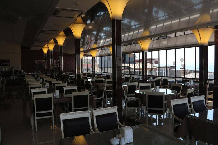 Gold Hotel