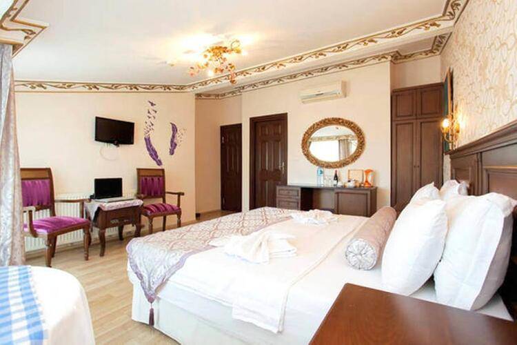 Center Hill Hotel
