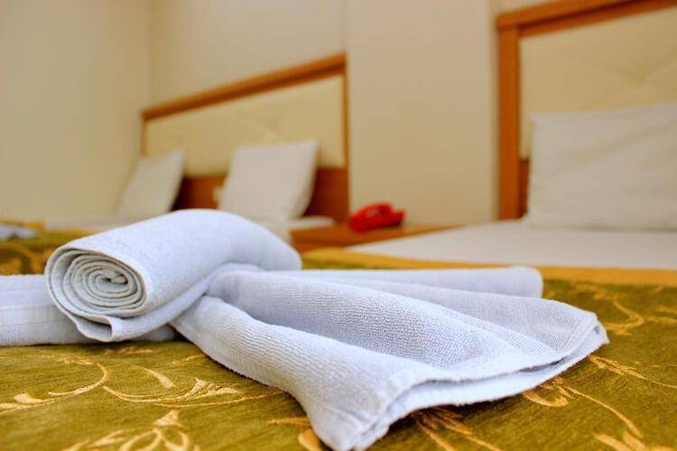Buyuk Paris Hotel