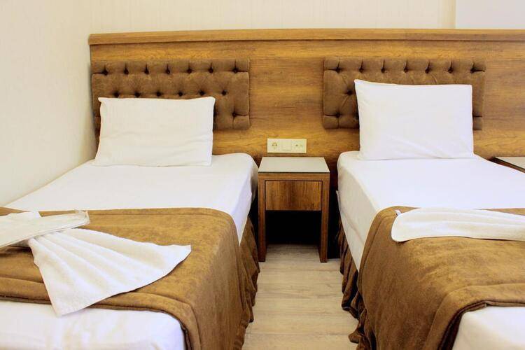 Buyuk Paris Hotel
