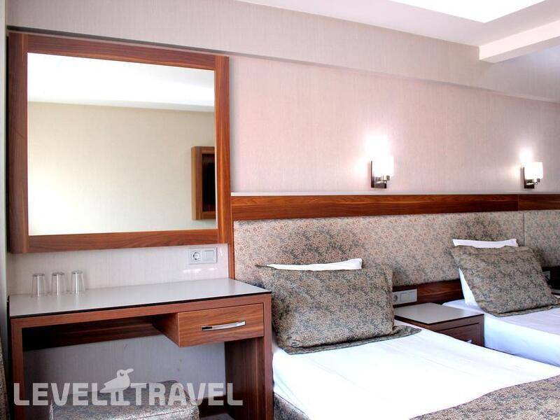 Фотография Buyuk Paris Hotel