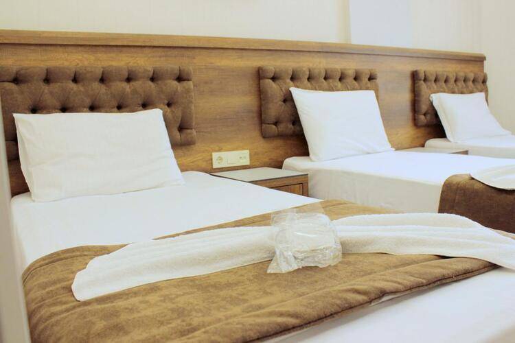 Buyuk Paris Hotel