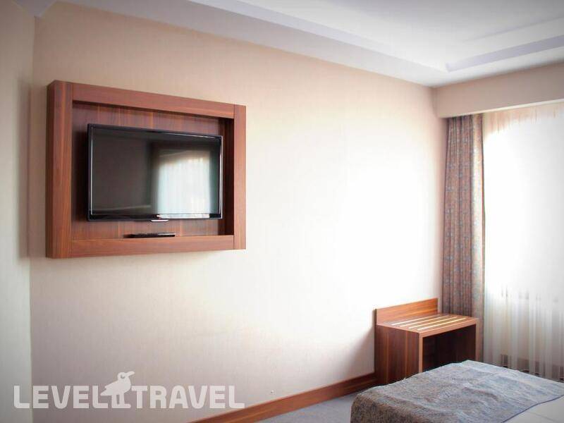 Фотография Buyuk Paris Hotel
