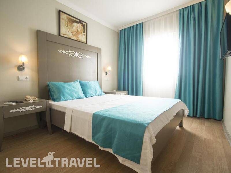 Фотография Nova Suites Hotel