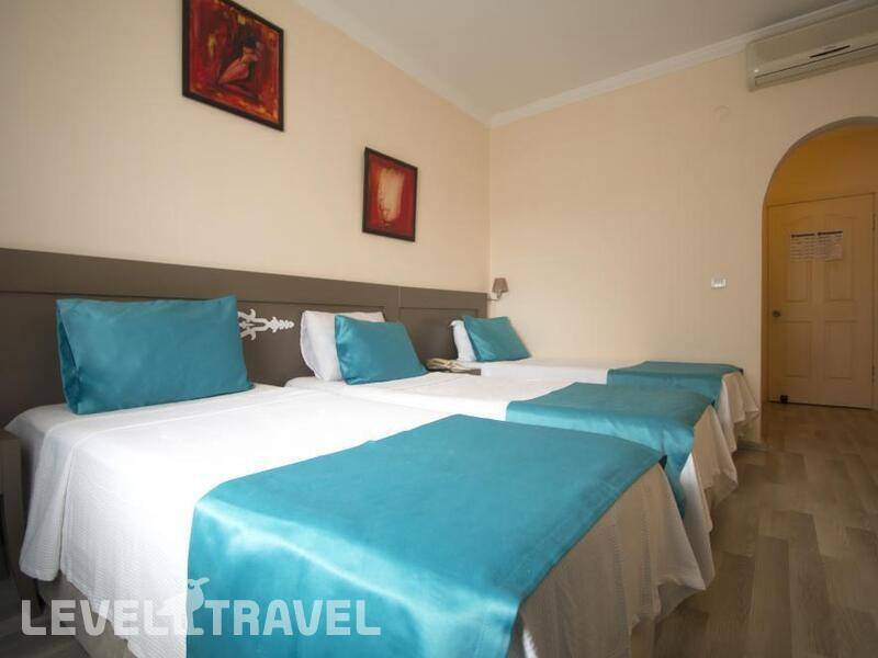 Фотография Nova Suites Hotel