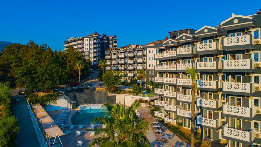 Larina Resort & Spa Hotel (Ex. Club Sunny World)