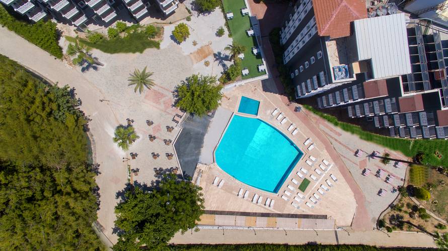 Larina Resort & Spa Hotel (Ex. Club Sunny World)