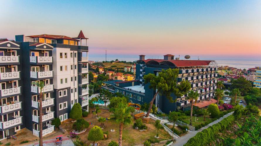 Larina Resort & Spa Hotel (Ex. Club Sunny World)