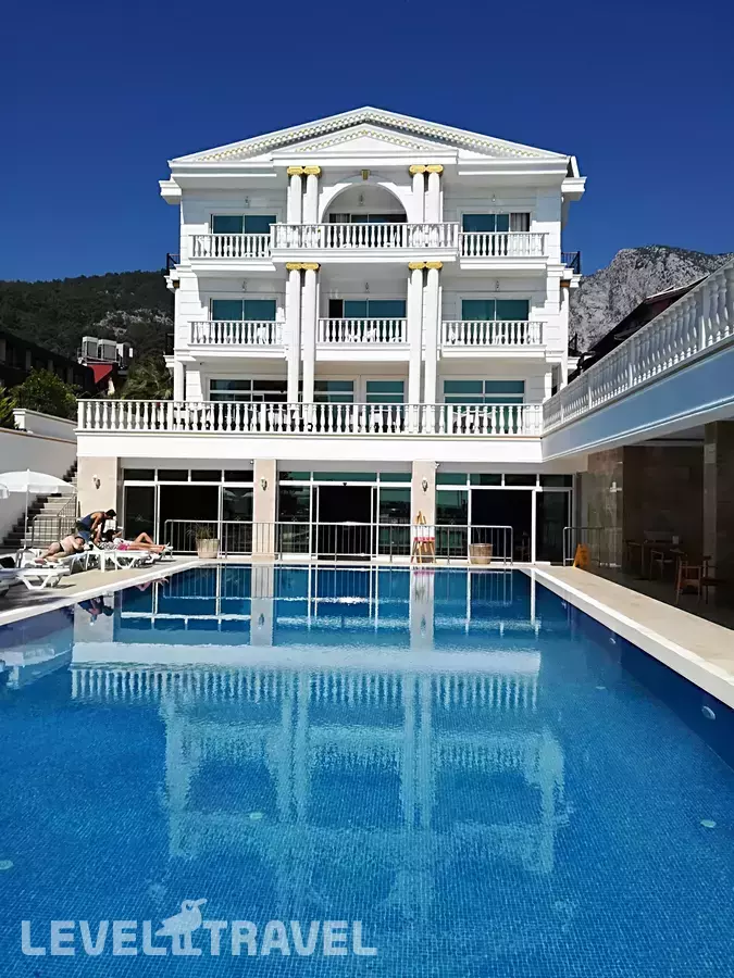 La Hoya Beach Hotel (Ex.Belrose Beach Hotel)