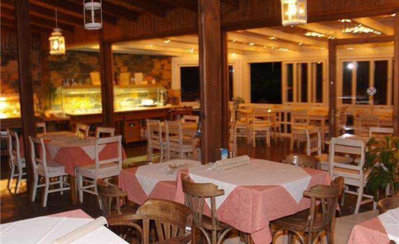 Cretan Village Apartments & Hotel