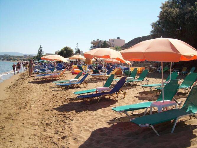 Kato Stalos Beach