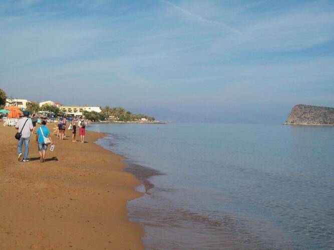 Kato Stalos Beach