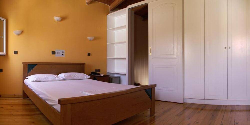 Athena Hotel Apartments