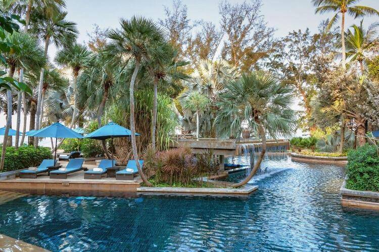 Marriott's Phuket Beach Club