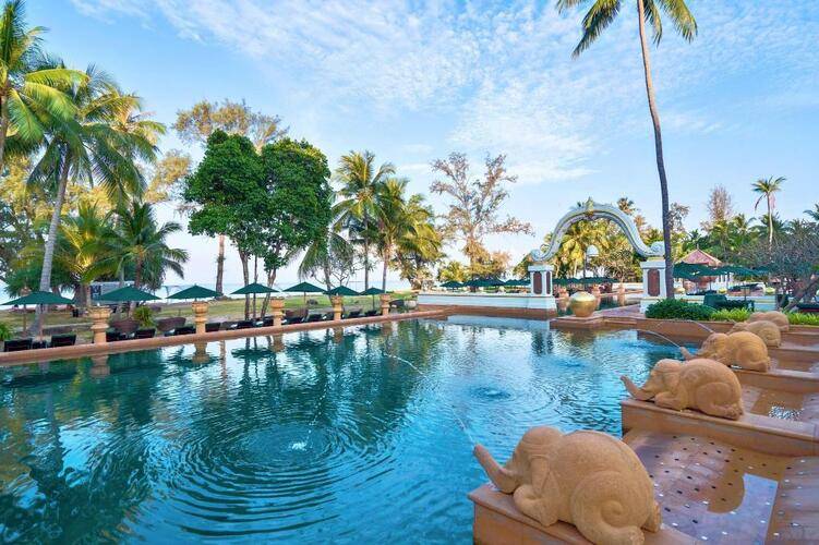 Marriott's Phuket Beach Club