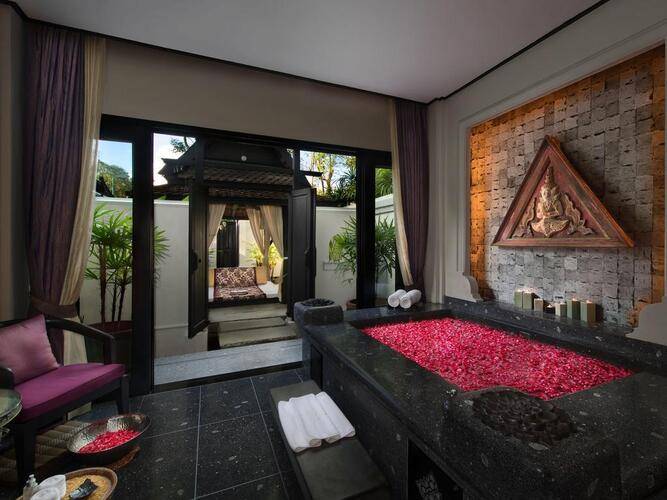 Marriott's Phuket Beach Club