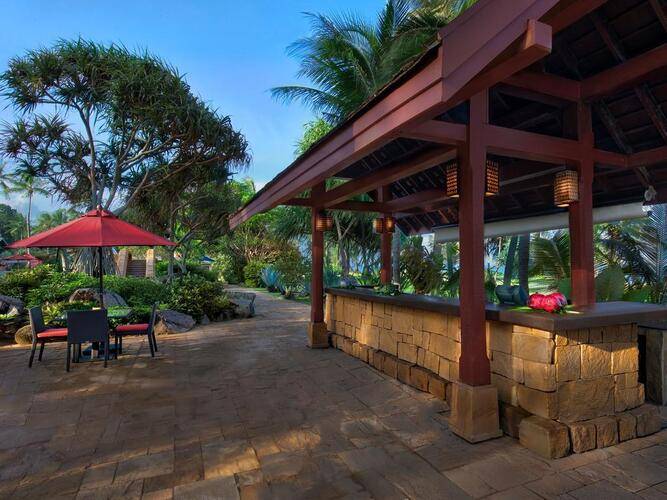 Marriott's Phuket Beach Club