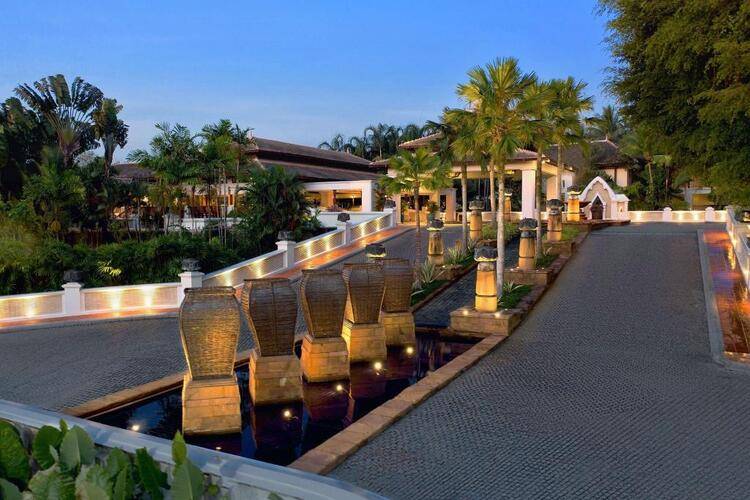 Marriott's Phuket Beach Club