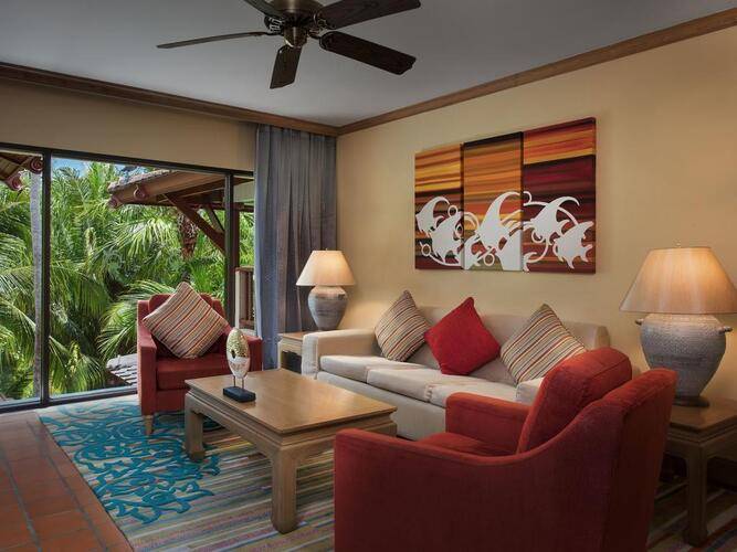 Marriott's Phuket Beach Club