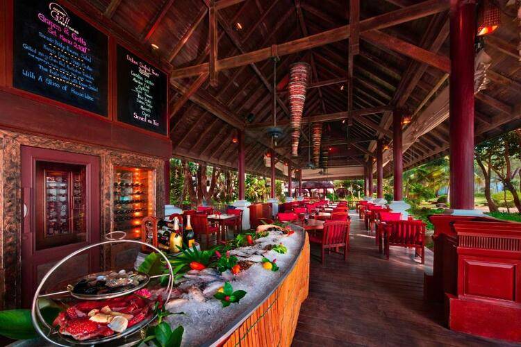 Marriott's Phuket Beach Club