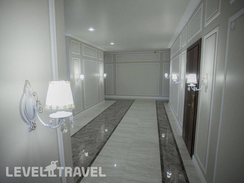 Фотография Miracle & N Hotel