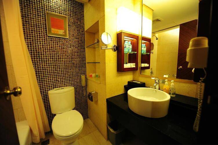 Guangxi Plaza Hotel (Ex. Beijing Guangxi Hotel)