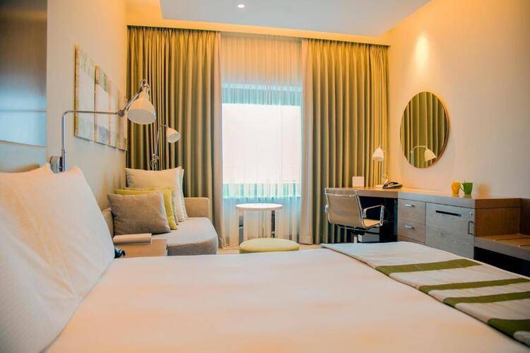 Holiday Inn Dubai Festival City