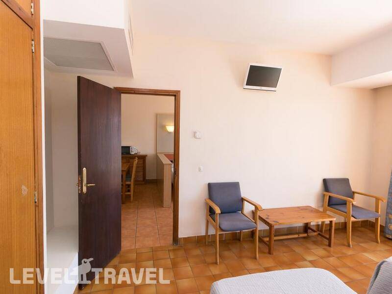 Фотография The White Apartments By Ibiza Feeling (Adults Only 18+)