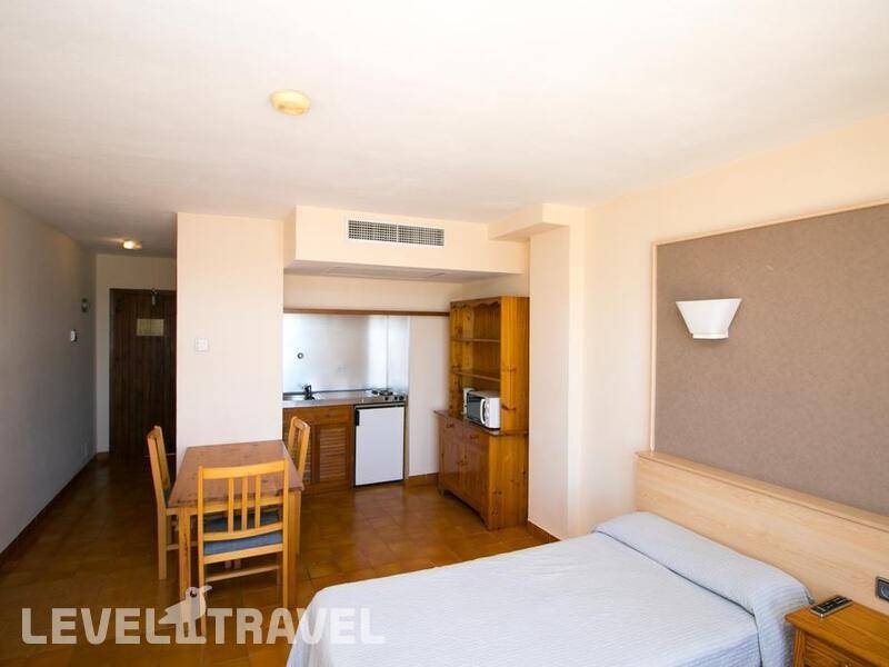 Фотография The White Apartments By Ibiza Feeling (Adults Only 18+)