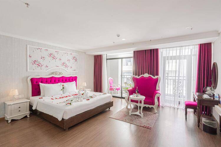 Bonjour Hotel
