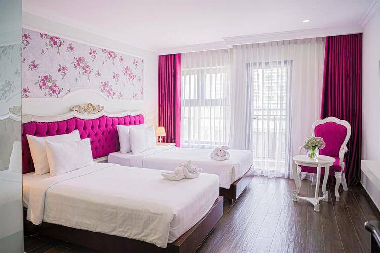Bonjour Hotel