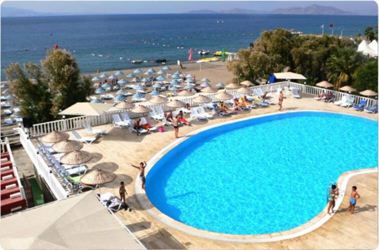 Isis Charm Beach Hotel