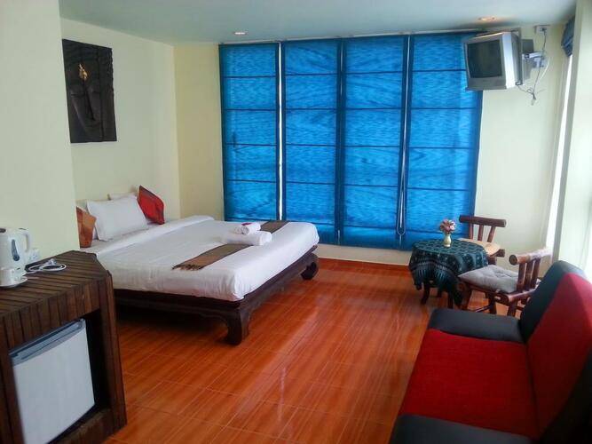 Baan Suay Karon Hotel