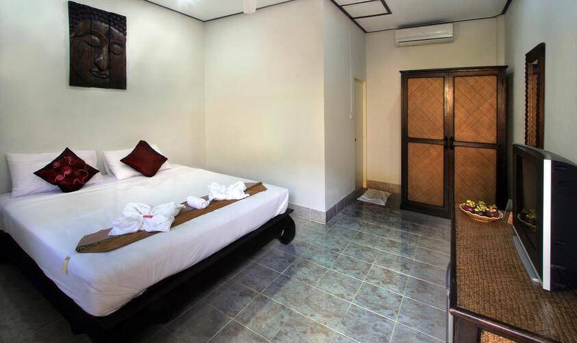 Baan Suay Karon Hotel