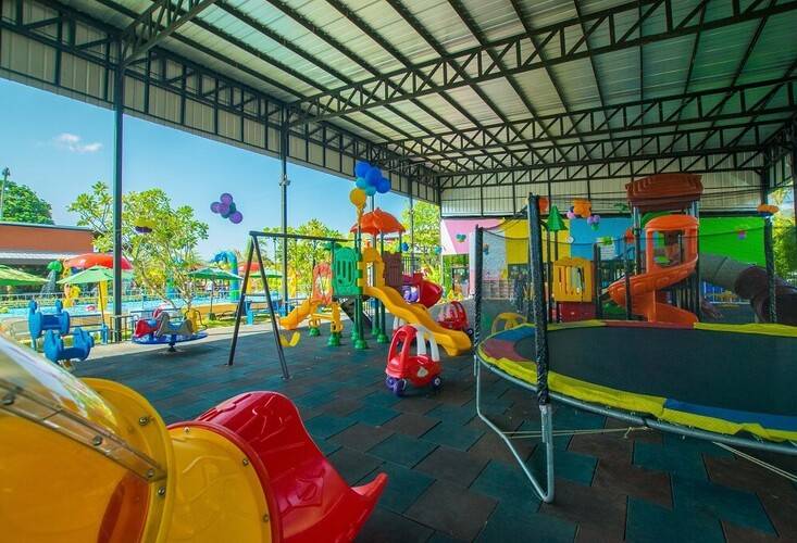 Rawai Vip Villas Kids Park & Spa