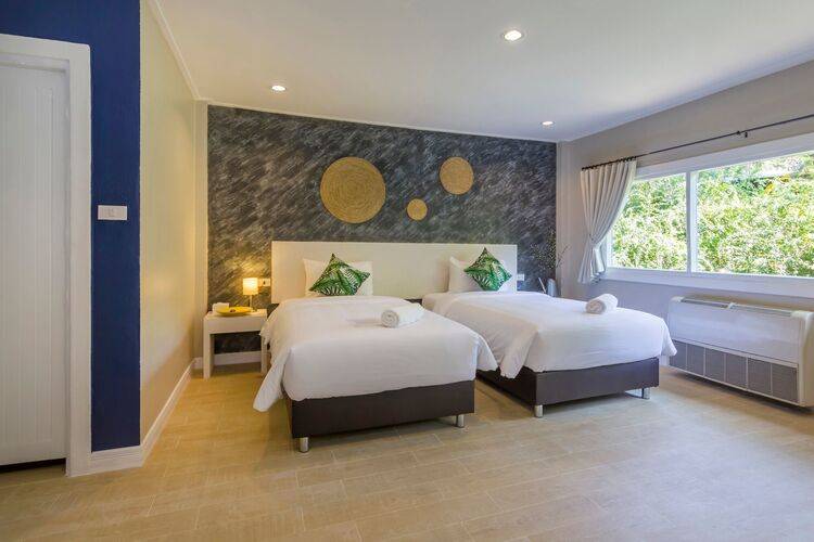 Let's Hyde Resort & Villas