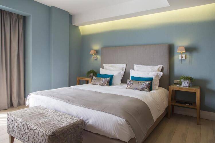 The Y Hotel