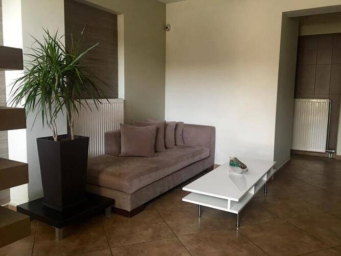 Mc Queen Hotel