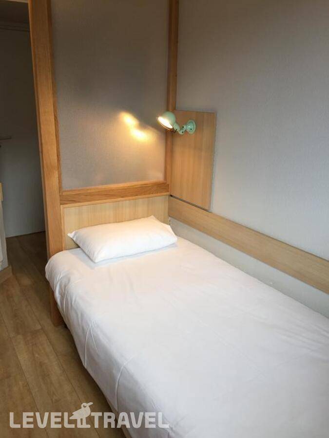 фотографии отеля Reseda Hotel в Франция(окрестности Парижа) - фото №37