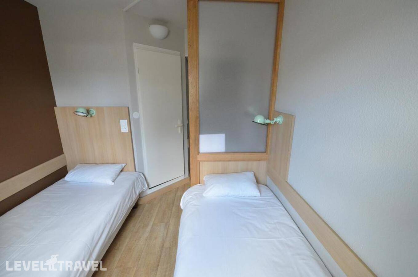 фотографии отеля Reseda Hotel в Франция(окрестности Парижа) - фото №36