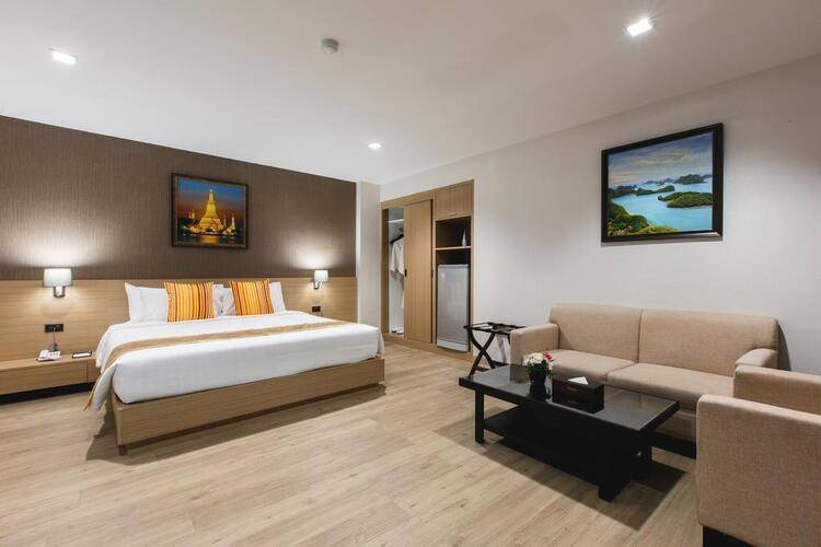 Adelphi Pattaya