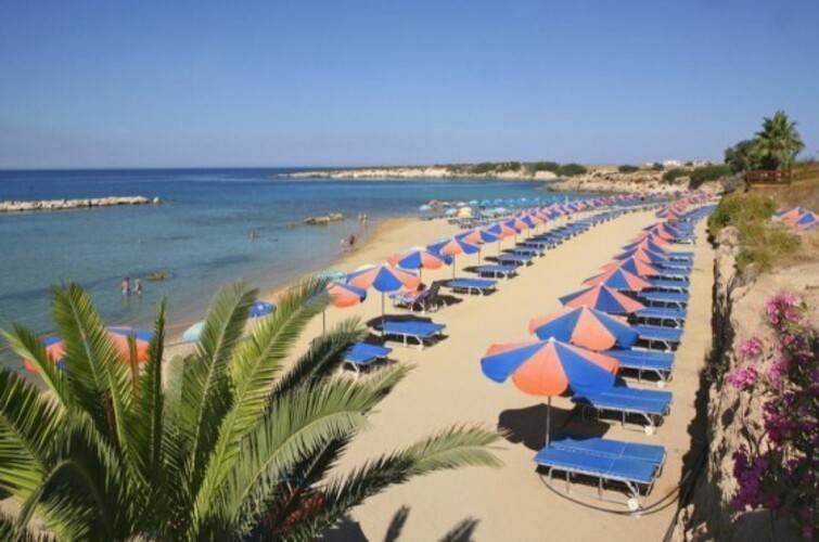 Coralia Beach Hotel Apartments