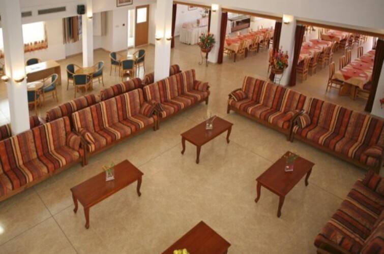 Coralia Beach Hotel Apartments