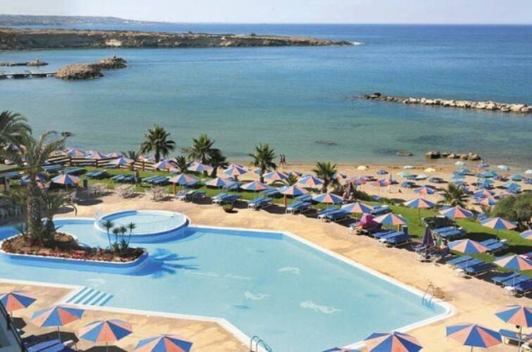 Coralia Beach Hotel Apartments